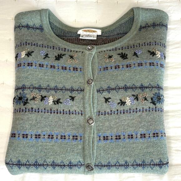 VTG Talbots 100% Wool Embroidered Cardigan Women's Petite M | Sage Green | EUC - Picture 10 of 10